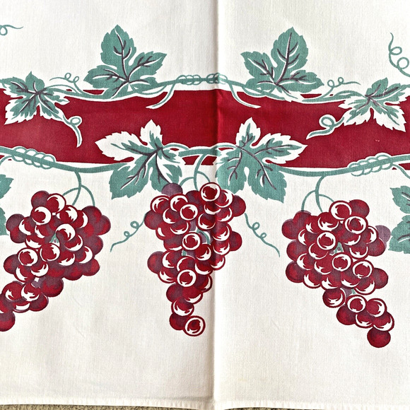 Vintage Mid Century Printed Cotton Tablecloth Red & Mint Green Grapevine Border - Picture 9 of 10